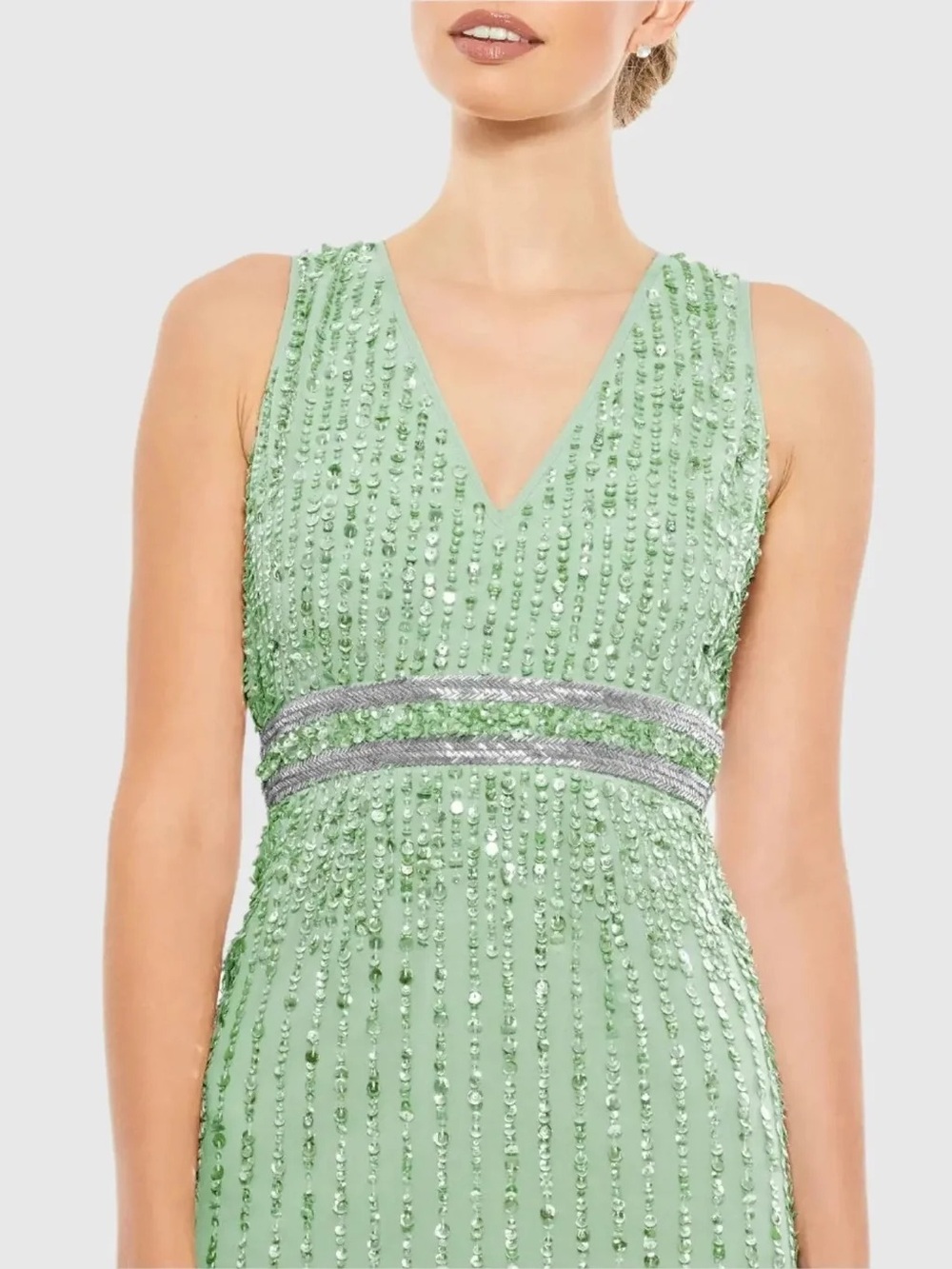 Mac Duggal 70267 Green Sequined V-Neck Midi Sheath Dress – Size 0 NWT - Picture 3 of 3